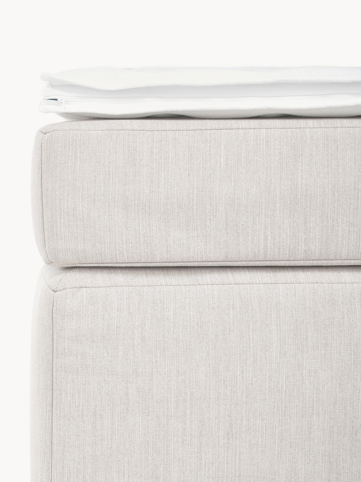 Enyastri Box Spring Bed
