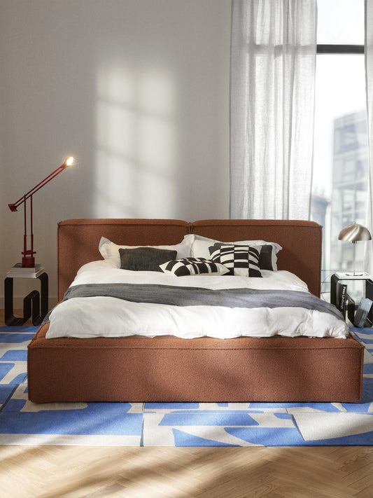 Lenroven Upholstered Bed in Bouclé with Storage