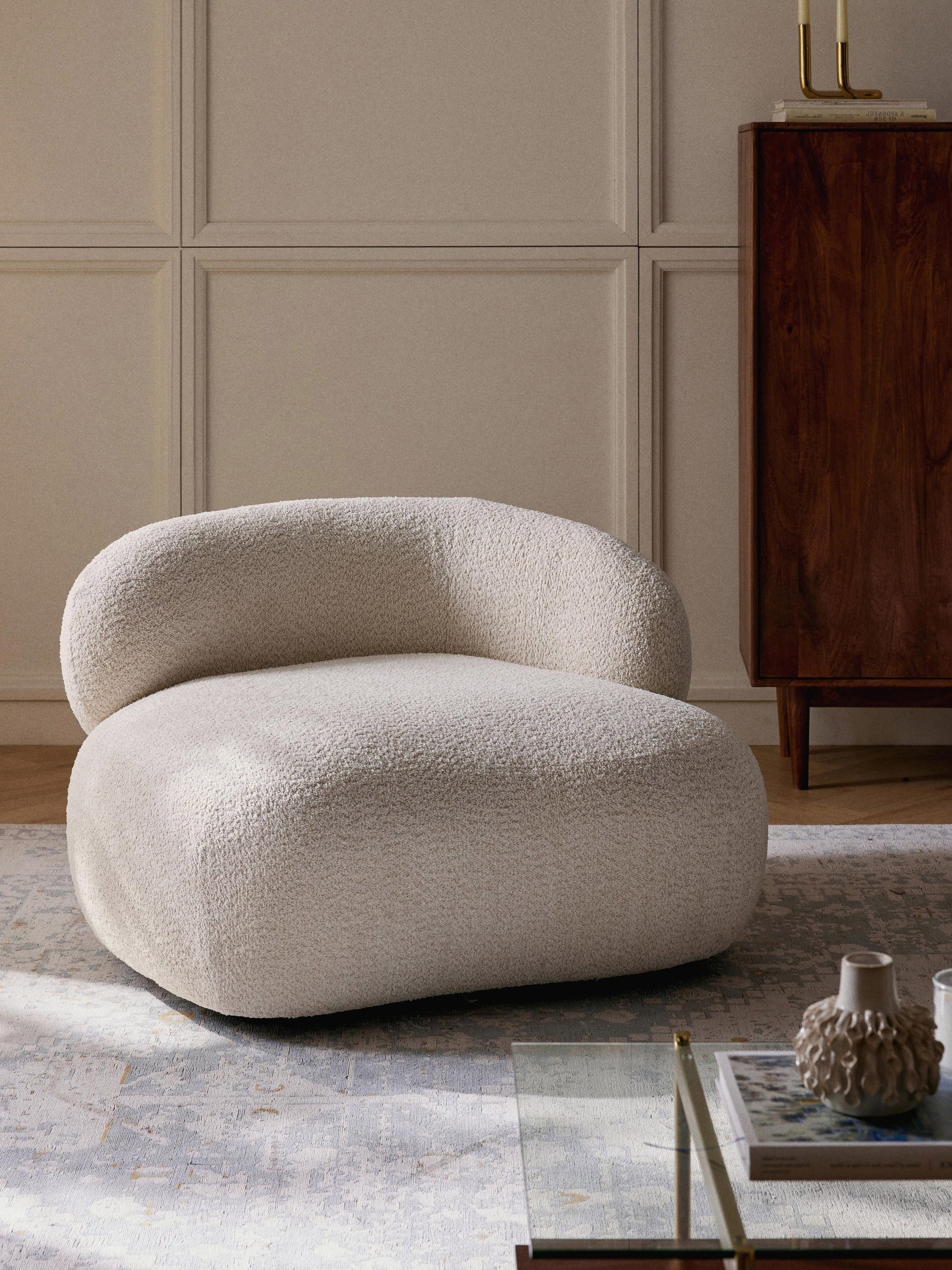 Albordi Lounge Chair in Teddy Bouclé