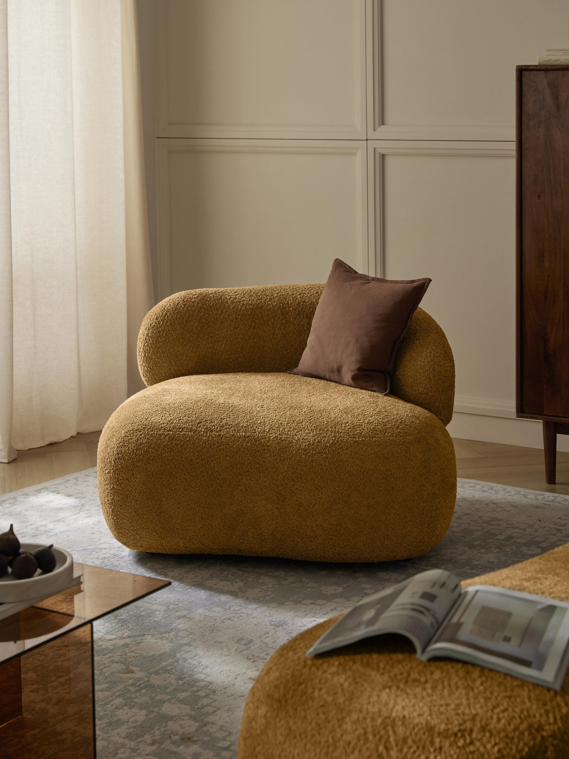 Albordi Lounge Chair in Teddy Bouclé