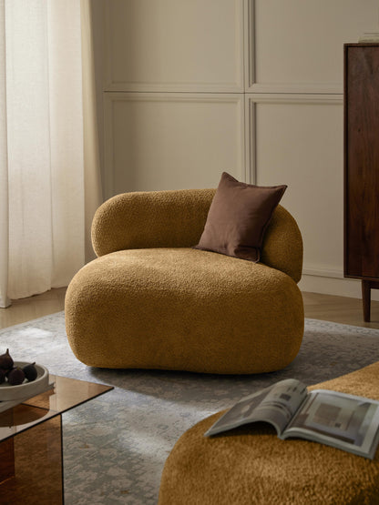 Albordi Lounge Chair in Teddy Bouclé
