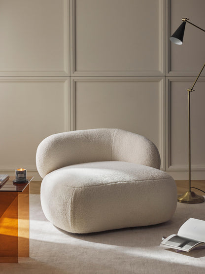 Albordi Lounge Chair in Teddy Fur