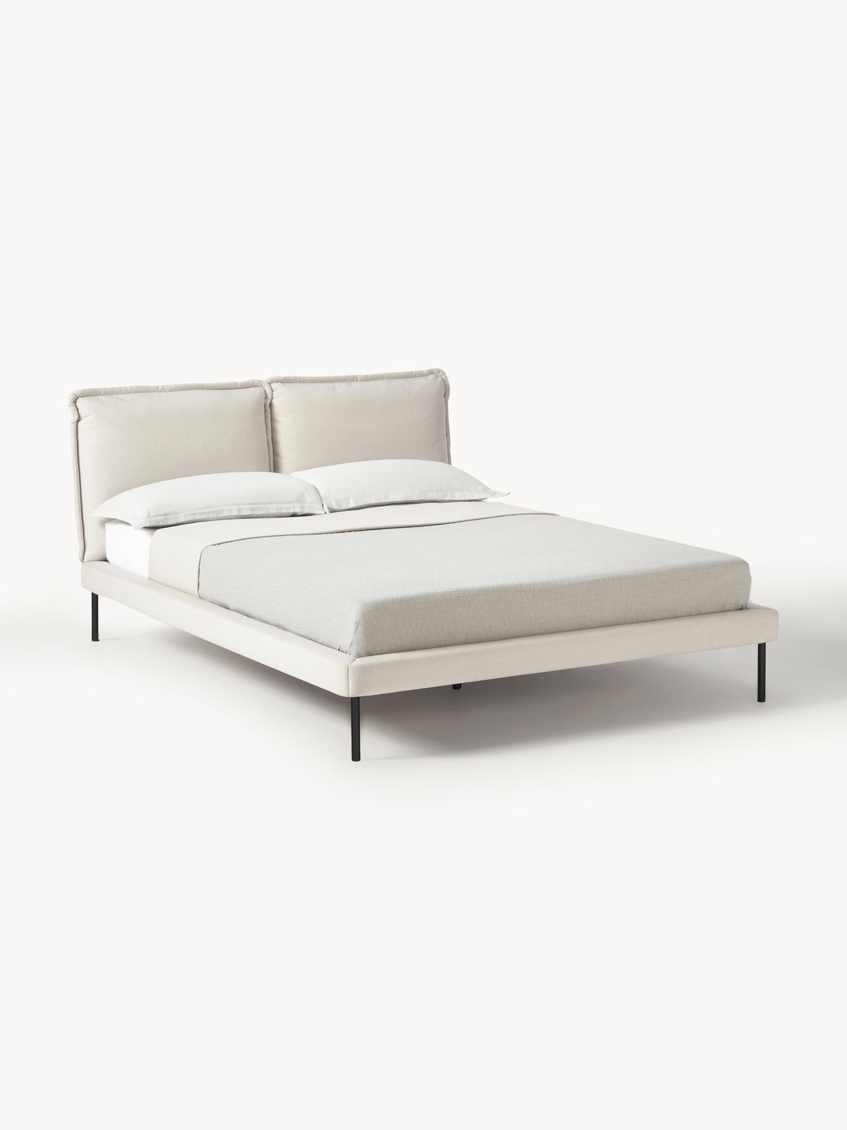 Amelucci Upholstered Bed