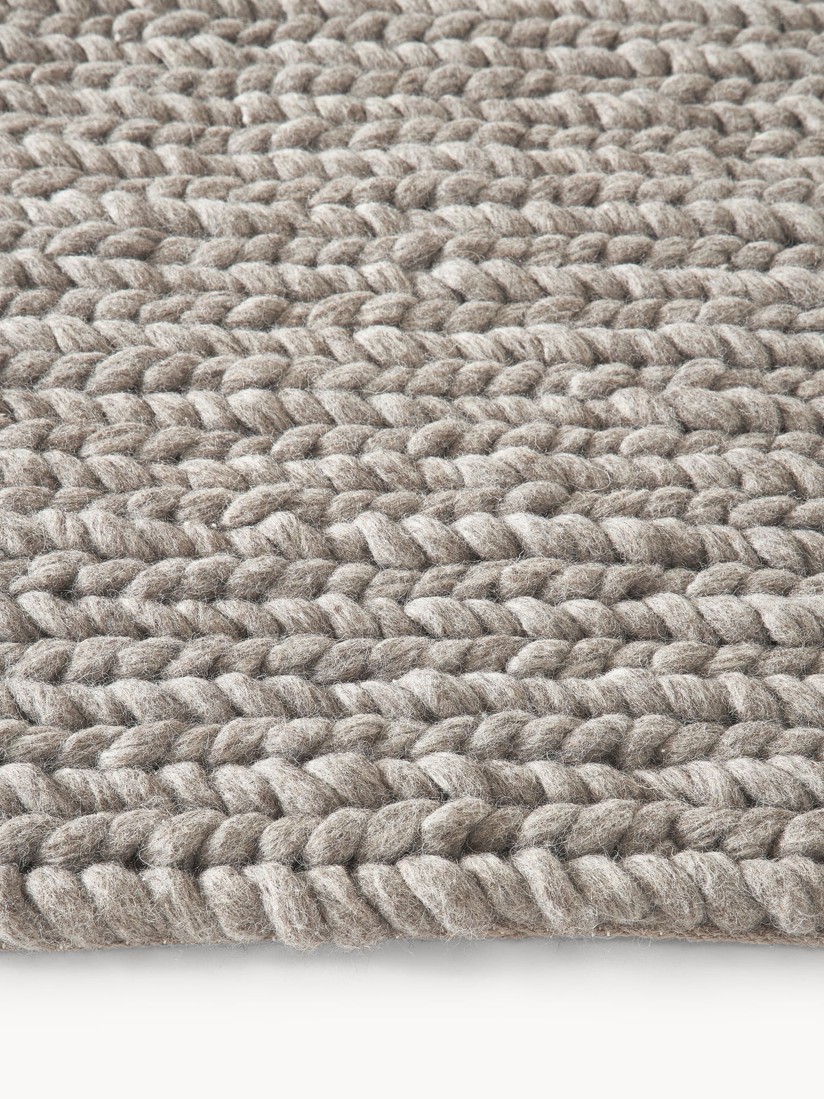 Brunardi Handmade Wool Rug with Braided Texture