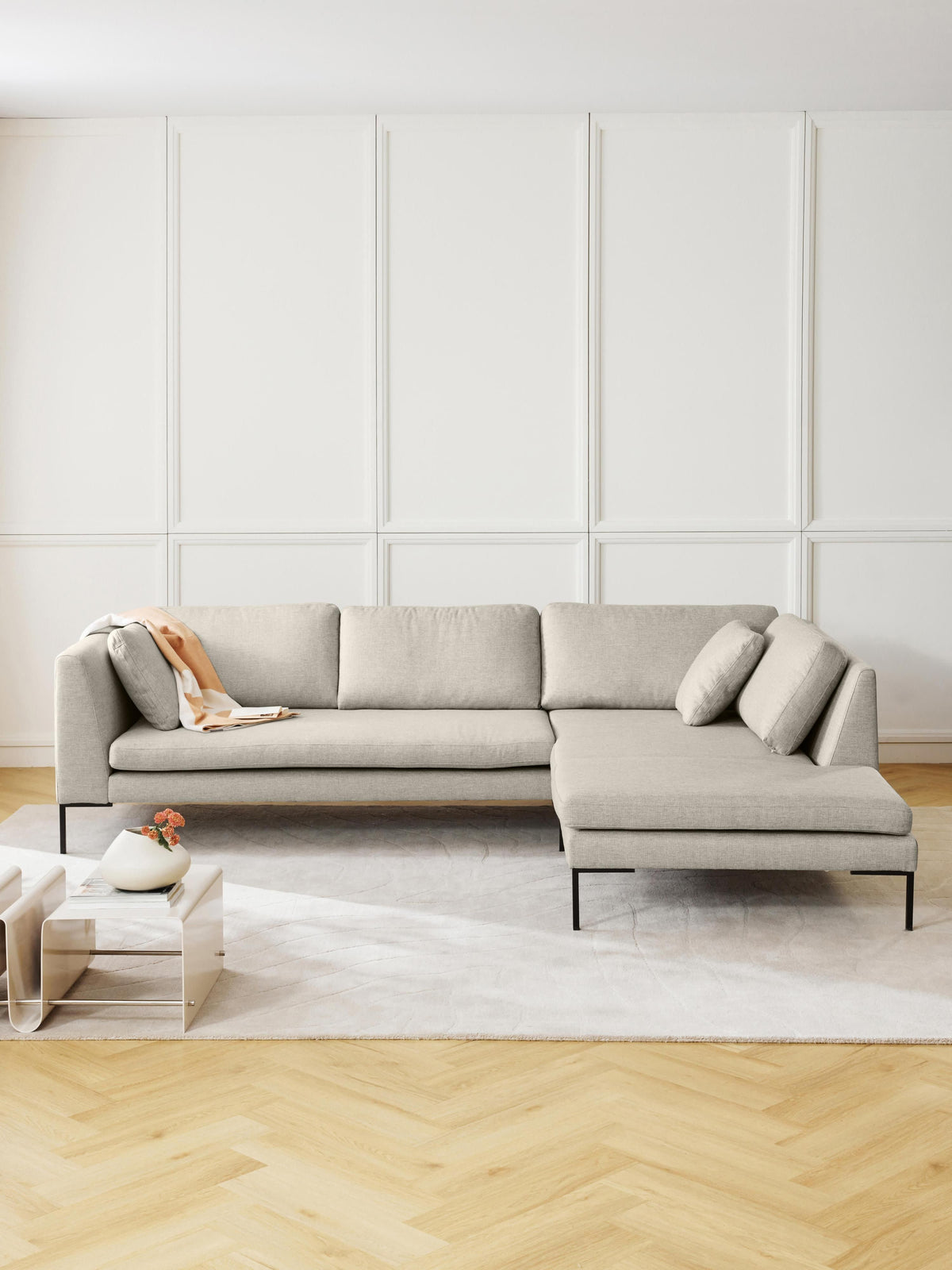 Emforte Corner Sofa with Metal Legs