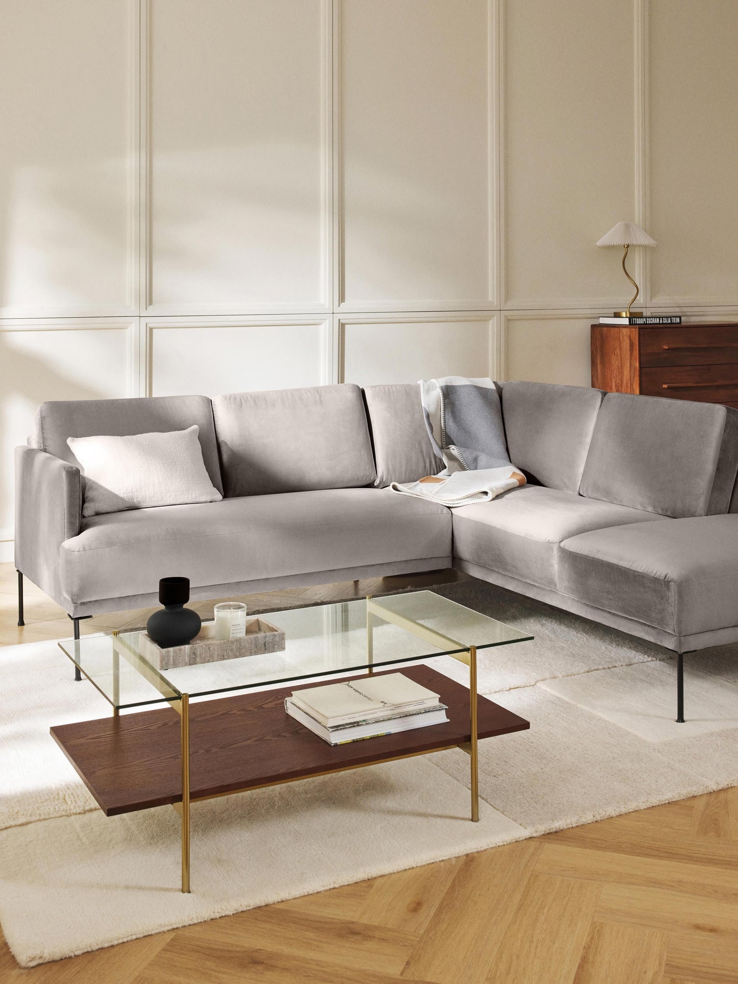 Fluvarno Corner Sofa in Velvet
