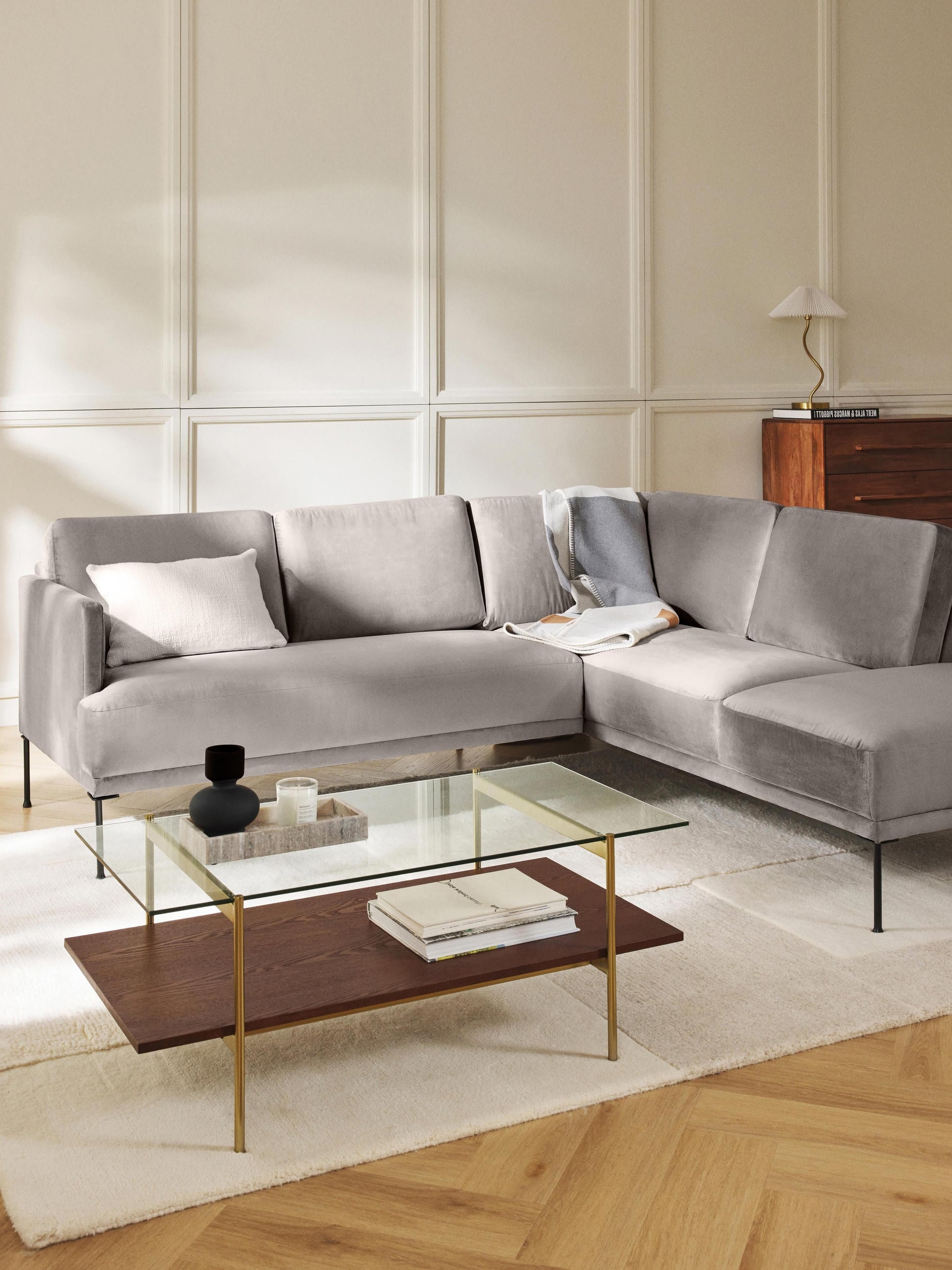 Fluvarno Corner Sofa in Velvet