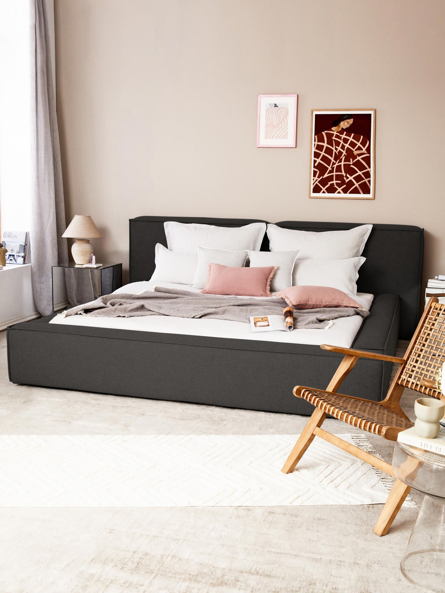 Lenroven Upholstered Bed