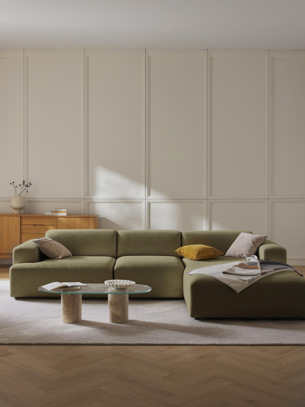 Melvorna 4-Seater Corner Sofa