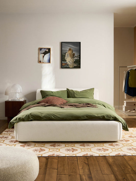 Melvorna Upholstered Bed