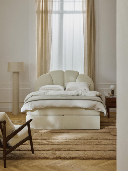 Romilto Box Spring Bed