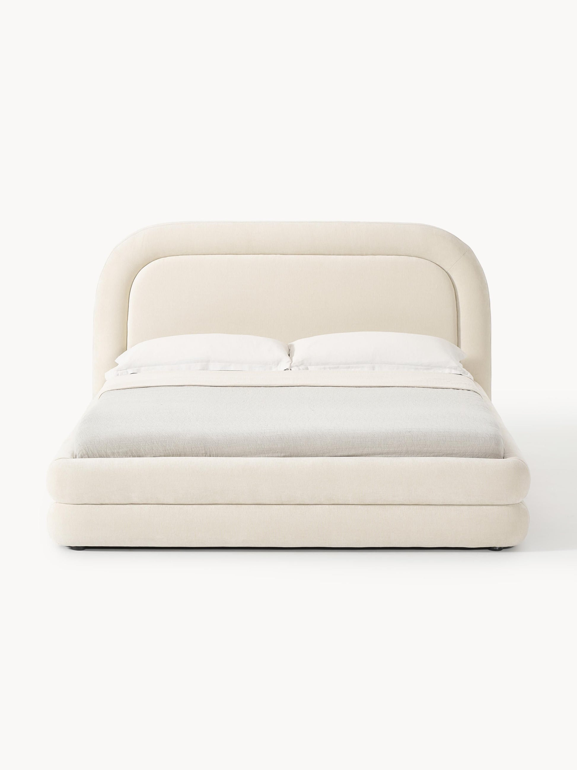 Solvardo Upholstered Bed