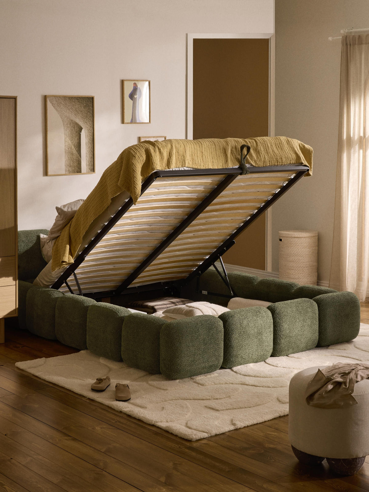 Taylorna Teddy Bouclé Upholstered Bed with Storage