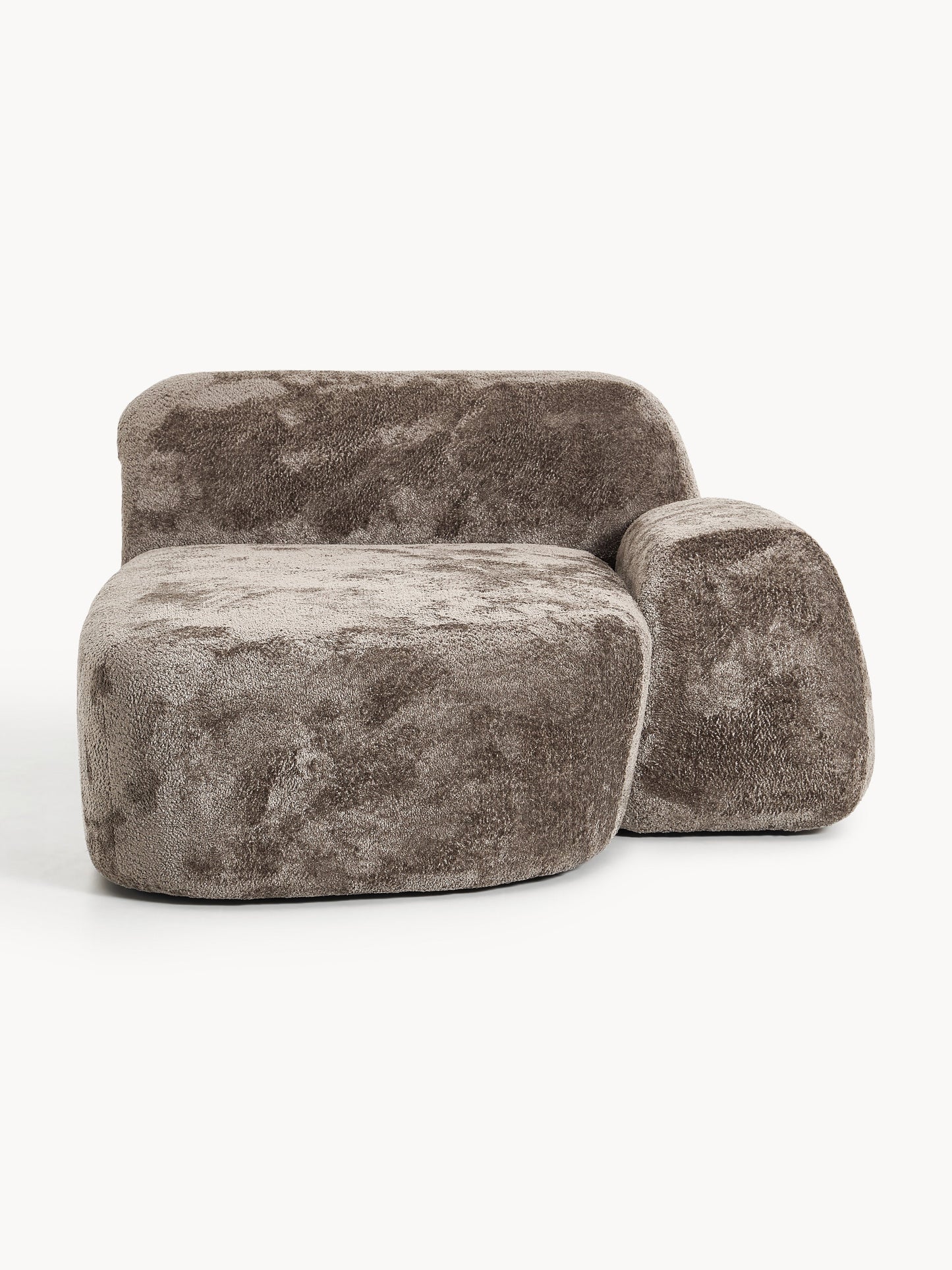 Wolbrenna Chaise in Teddy Bouclé