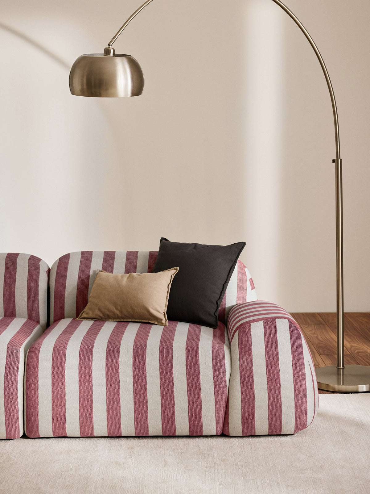 Wolbrenna Corner Module, Striped