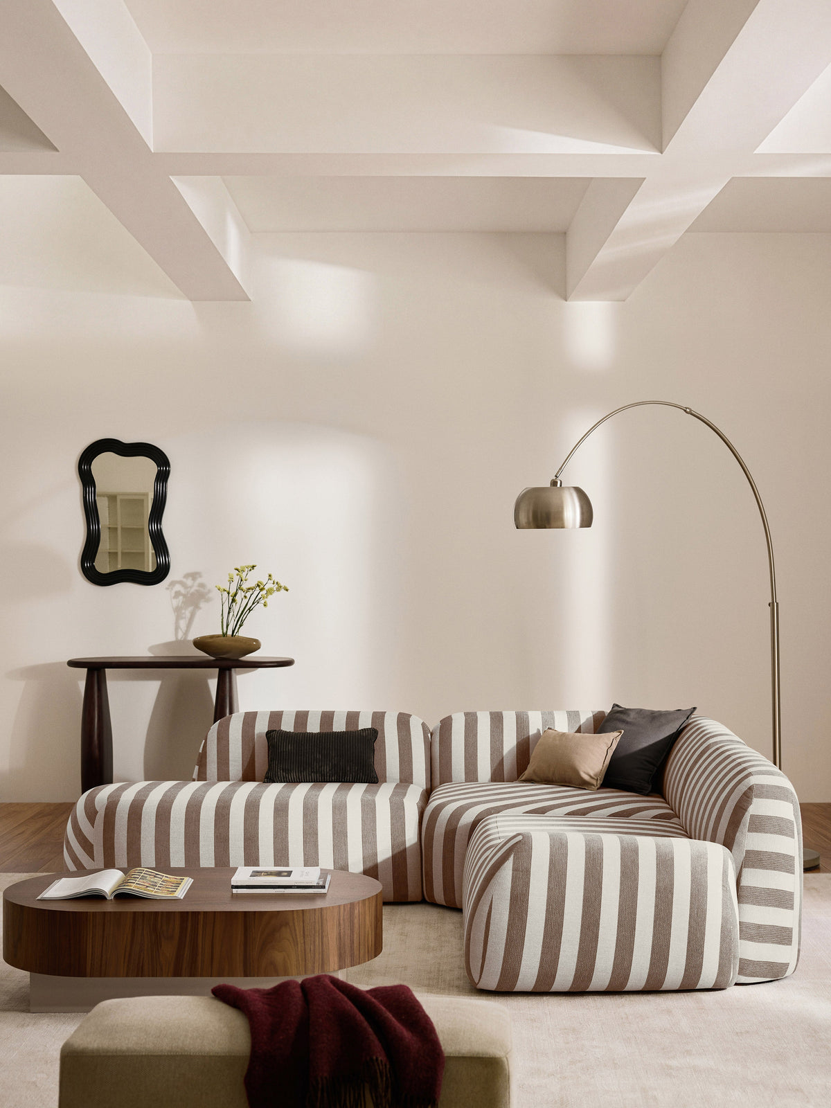 Wolbrenna Striped Modular Corner Sofa (4-Seater) with Chaise Longue